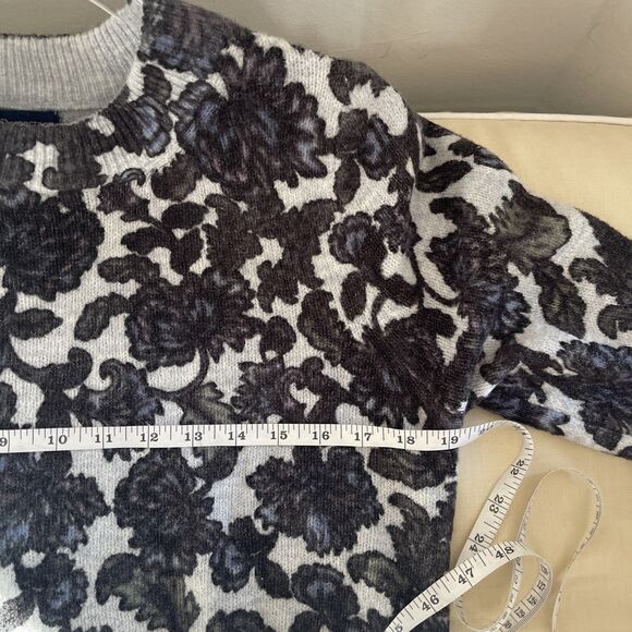 Democracy Gray Mohair Blend Pullover Blue Floral Long Bell Sleeve Sweater Large - Picture 4 of 9